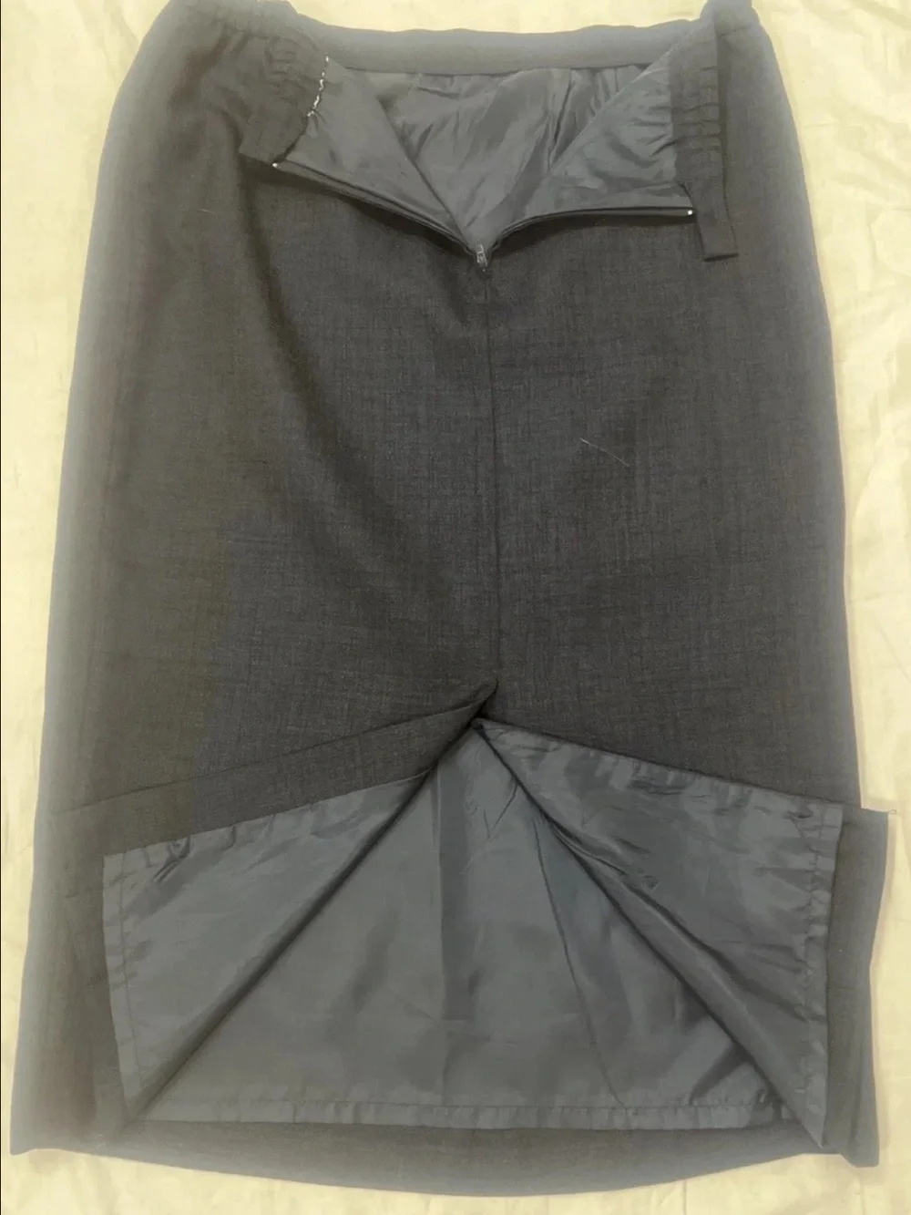 Plaza South Petite 16P Navy Blue Textured Skirt Suit